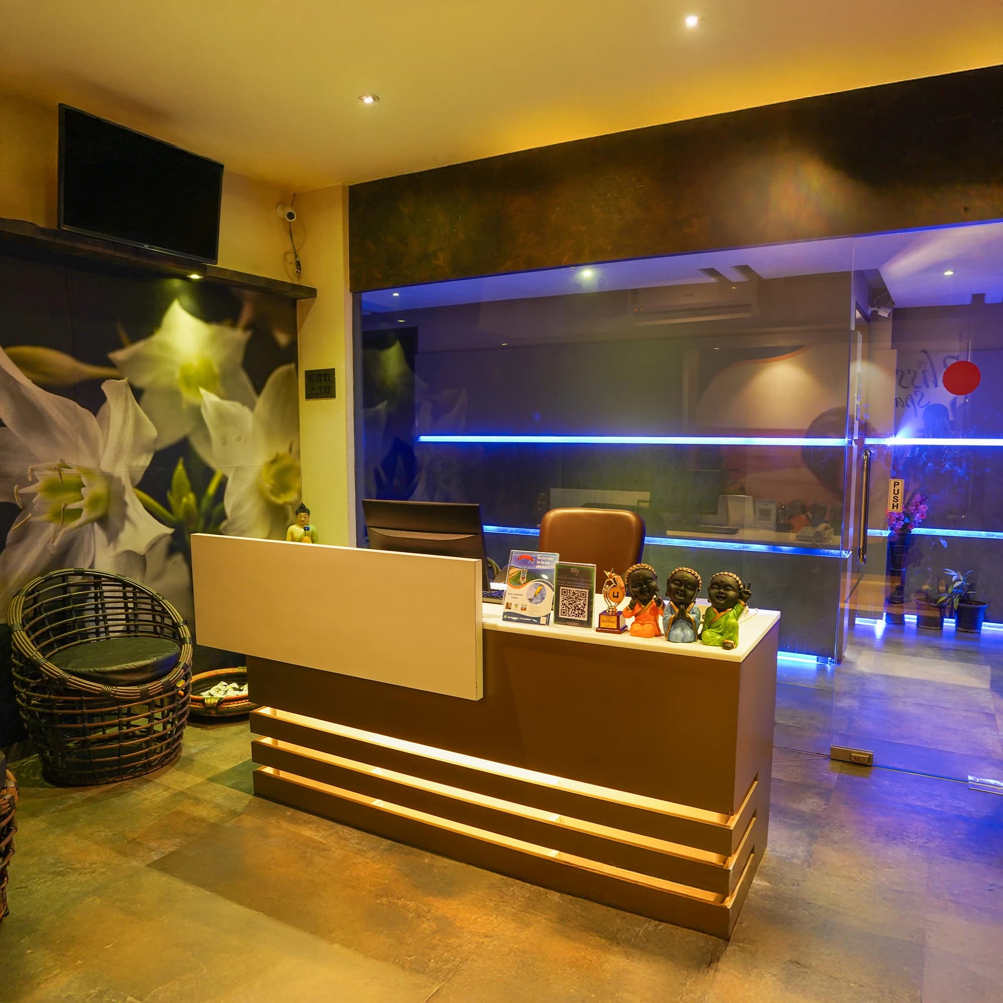 Maitra services