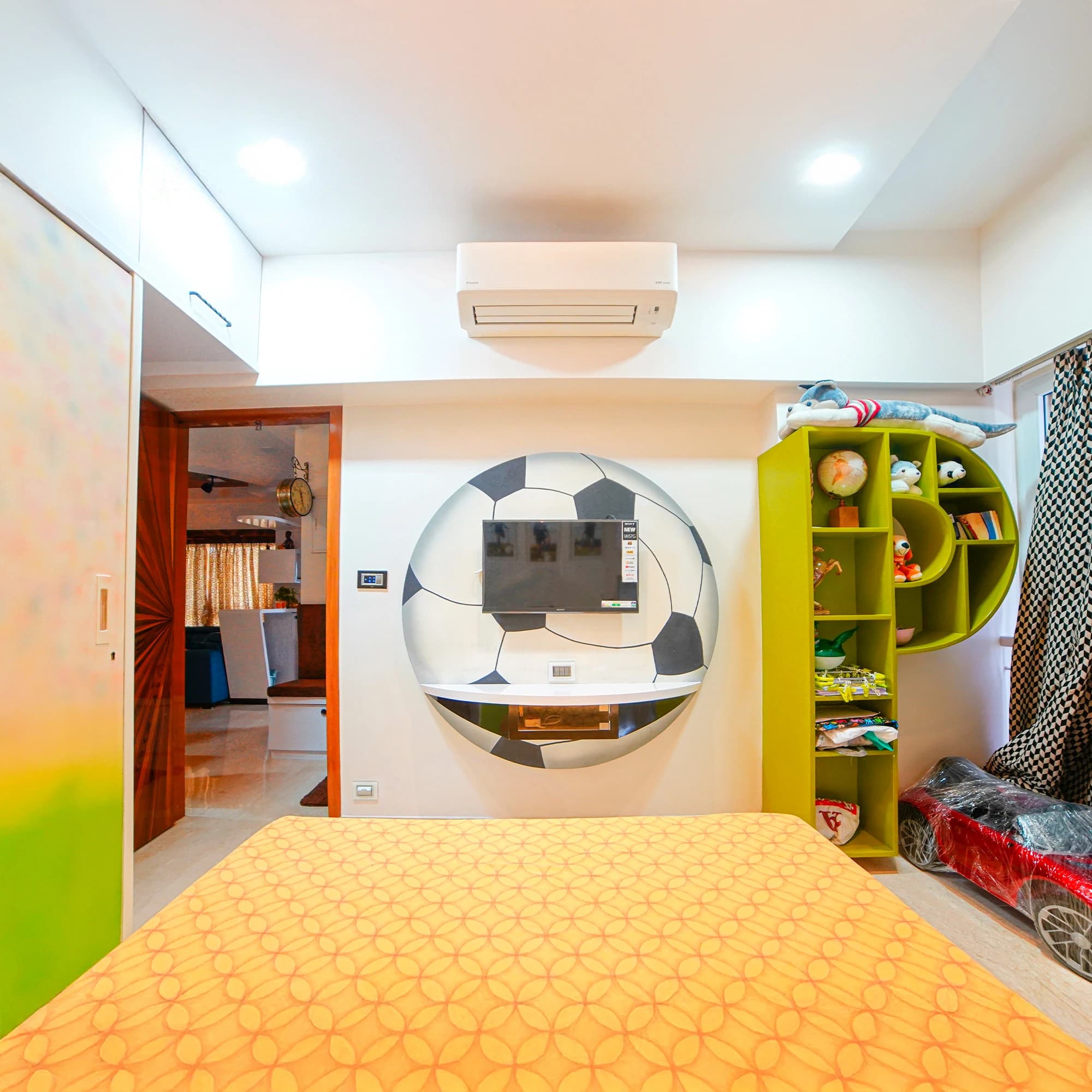 Maitra services